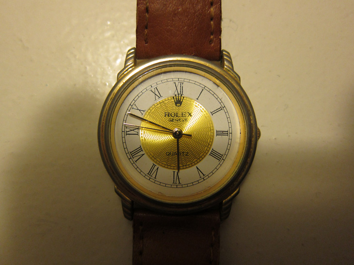 watch1.jpg