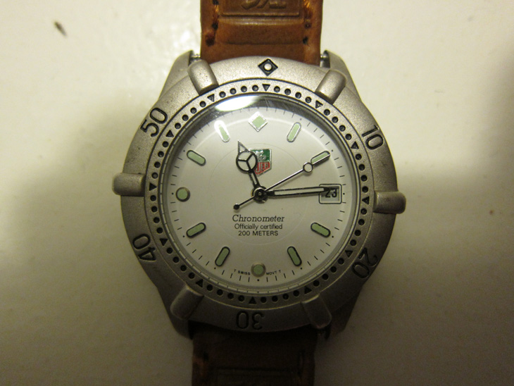 watch3.jpg
